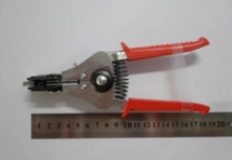 剝線（xiàn）鉗